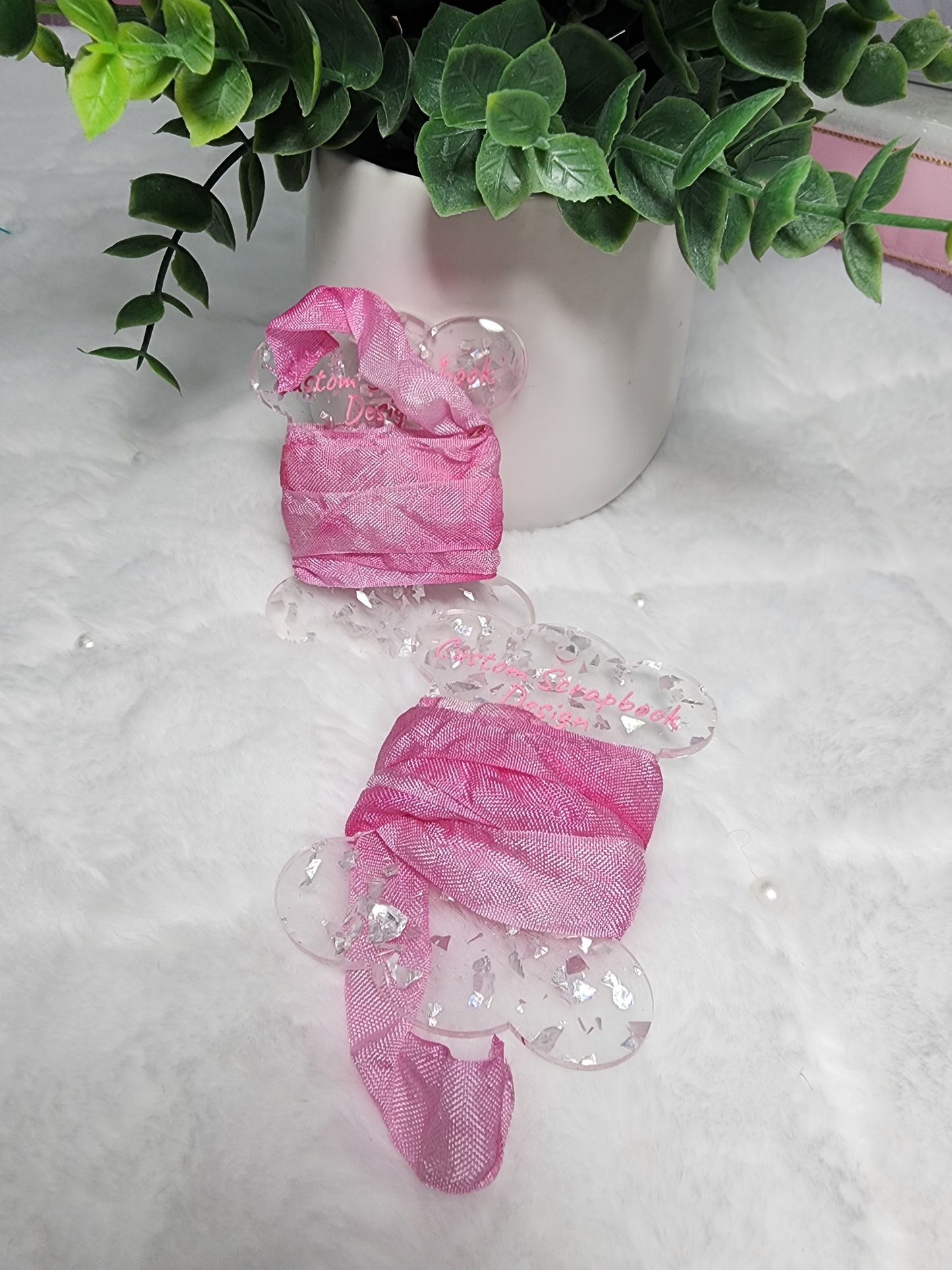 Small Acrylic Clear Sparkle with Pink . Ribbon Keeper