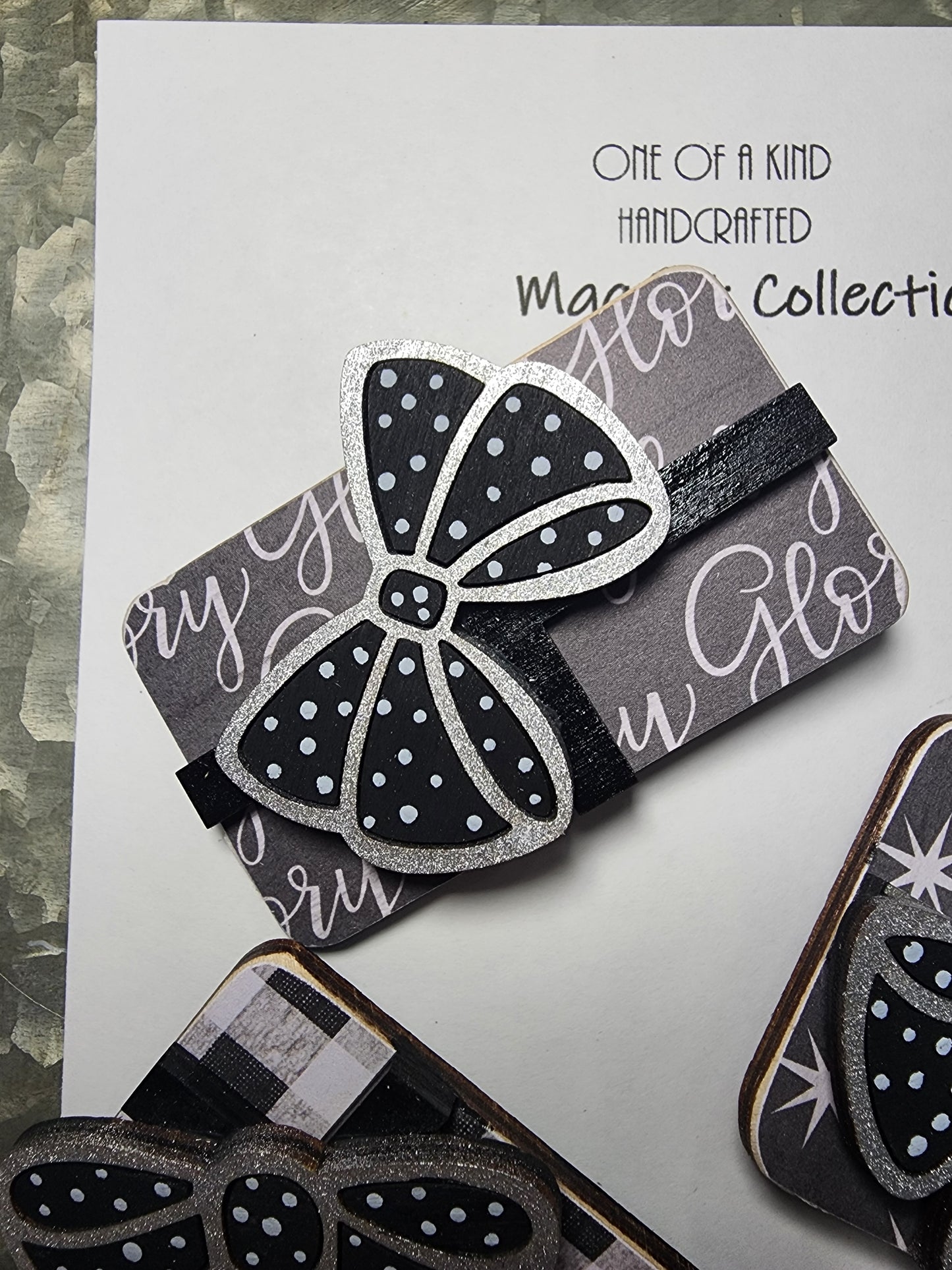 Christmas Gifts . Magnet Set