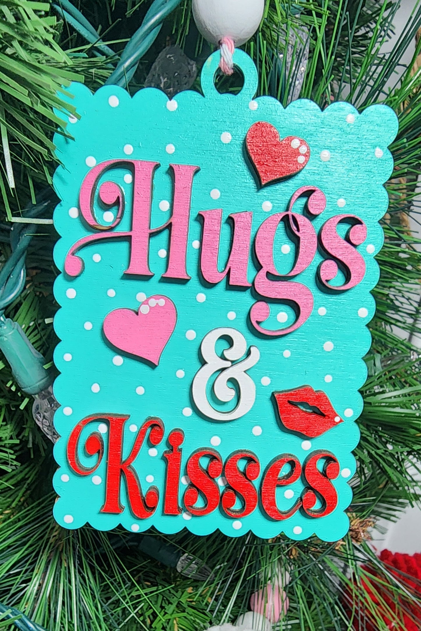 Hugs & Kisses Gift Tag . Valentine's Day